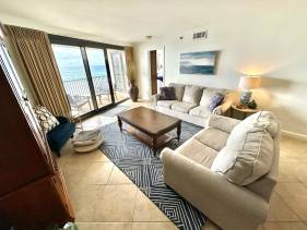 4075 Beachside One
