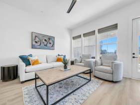 Grove Dogwood 317