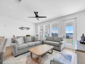 Grove Dogwood 335