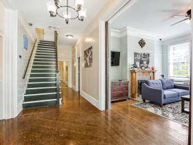 NOLA Retreat | Steps to Streetcar & Fun