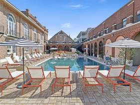 Elegant 2BR Getaway in New Orleans’ Iconic Neighborhood