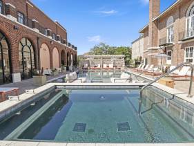 Modern 2BR Retreat Close to New Orleans Nightlife