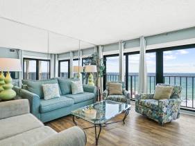 Moondrifter Beach Resort 801