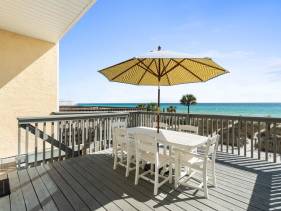 Beachside West 5