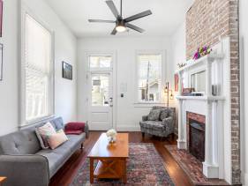 Private 2BR House in Uptown