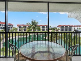 Pointe Santo B34