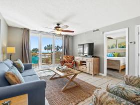 Pelican Beach Resort 217