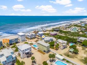 Pet Friendly Beach House - Beach Hop