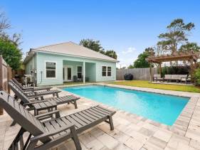 Beach House with Private Pool & Golf Cart - Sunny Sands
