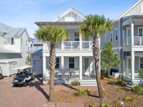 Prominence on 30A - Sugar Magnolia