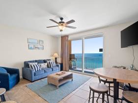 Splash Resort 1204W