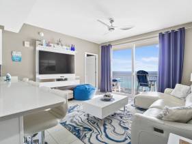 Splash Resort 1002W