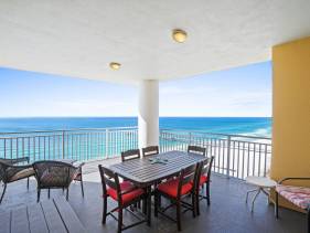 Sterling Reef Beach Resort 1807