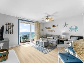 Splash Resort 405W