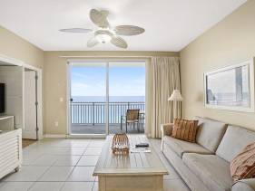Splash Beach Resort 1702E