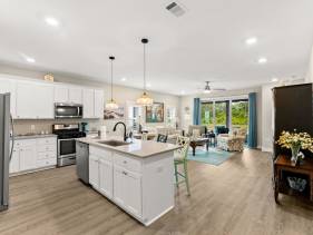 Beach House - Ocean Breeze Cottage