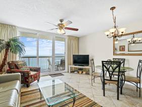 Pelican Beach Resort 1208
