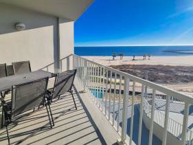 Beachview Condo at Sea Breeze -409 - fully furnished 2 