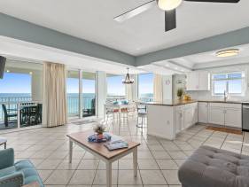 Shoreline Towers 1051