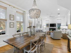 Blue Oyster Cottage