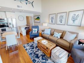 Coral Reef Club 36