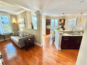 461 Observation Point North