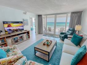 Shoreline Towers 1072
