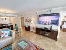 Shoreline Towers 1104