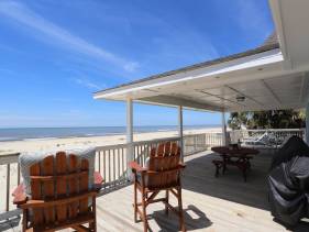 Buckleys Beach House