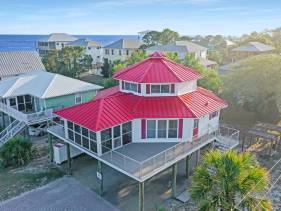 DeLight House