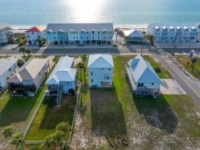 Port St Paradise