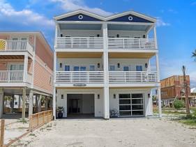 Biggie's Beach House