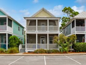 Barefoot Cottage B49 - Seabbatical