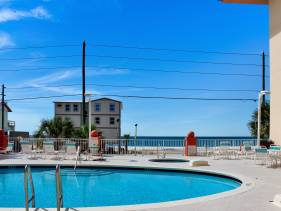 Paradise Shores 105