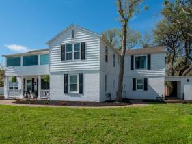Coastal Oasis - Beautiful Ocean Views Awaits