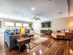 Coastal Getaway Sleeps 34 - 2 Homes, 2 Pools