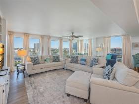 Shoreline Towers 3061