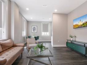 Elegant 1BR Retreat Steps from the French Quarter