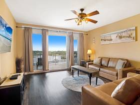 Laketown Wharf 531