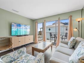 Romar Beach 203