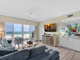 Sterling Sands 209