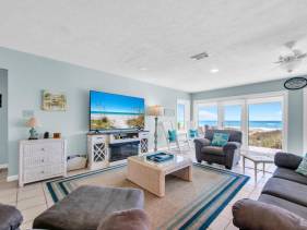 Belles Beach House