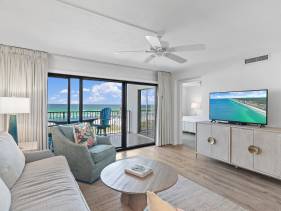 Emerald Towers 305