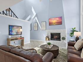 Shoreline Towers Townhouse 4-3