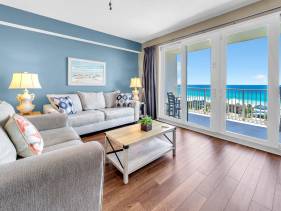 Laketown Wharf 903
