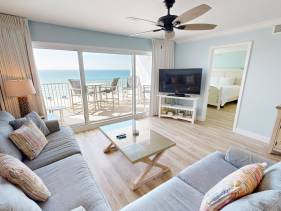 Beach House 404C