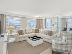Shoreline Towers 2071