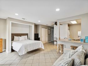 Sandpiper Cove 8132
