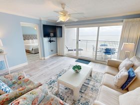 Beach House 401B