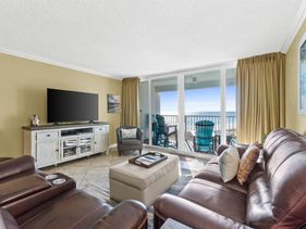Shoreline Towers 1043